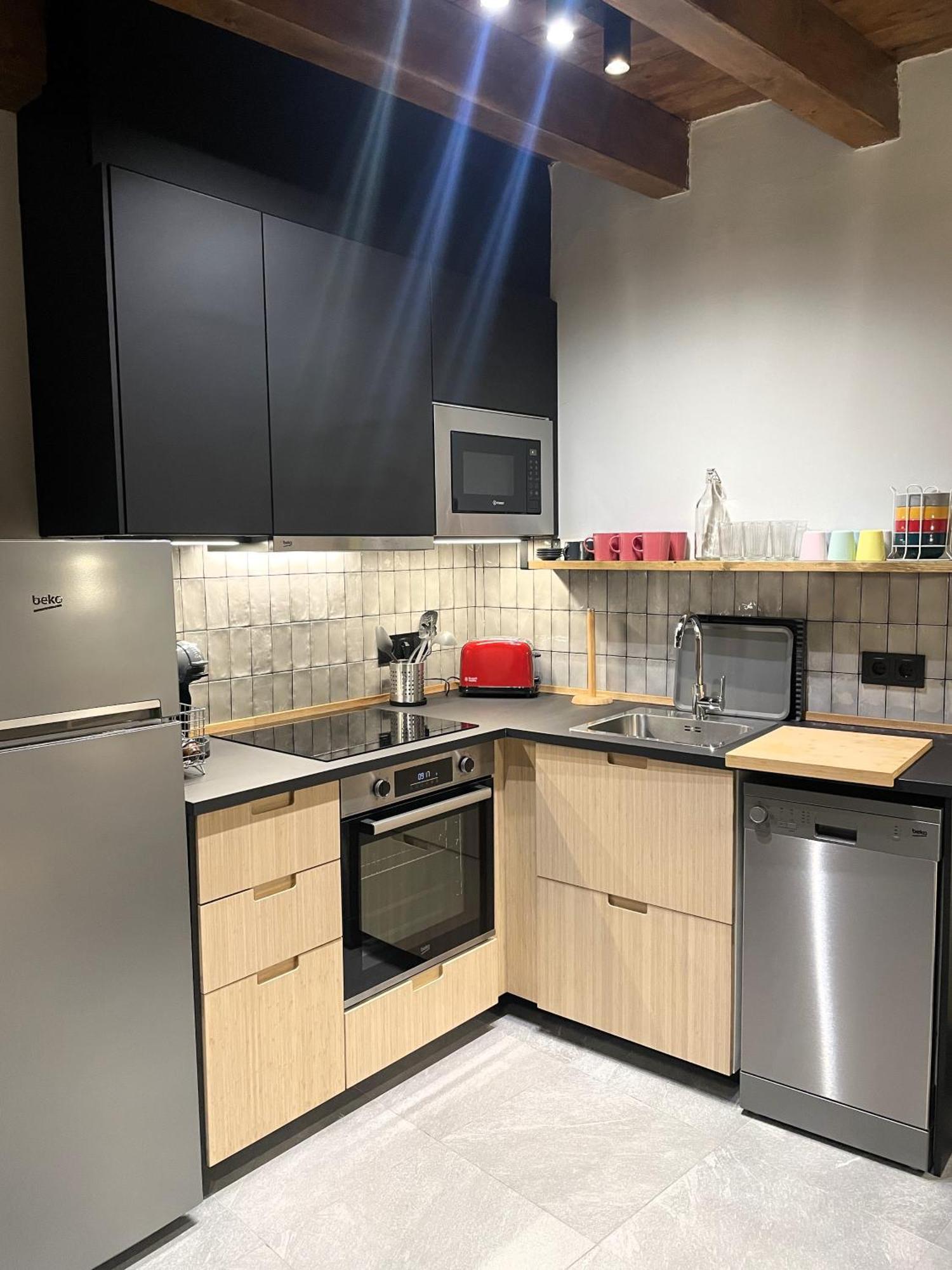 Apartamento Duplex En El Puente Historico, Gra De Fajol Кампродон Экстерьер фото